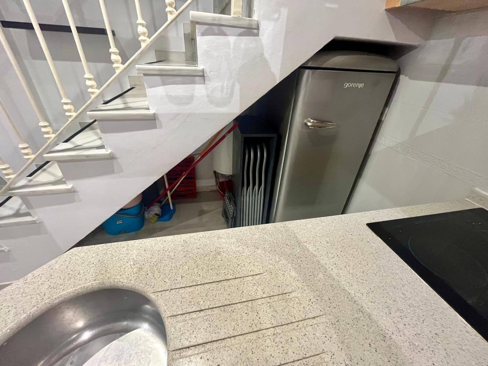 1 soveværelse Lejlighed til leje i Sevilla by - € 850 (Ref: 9355946)