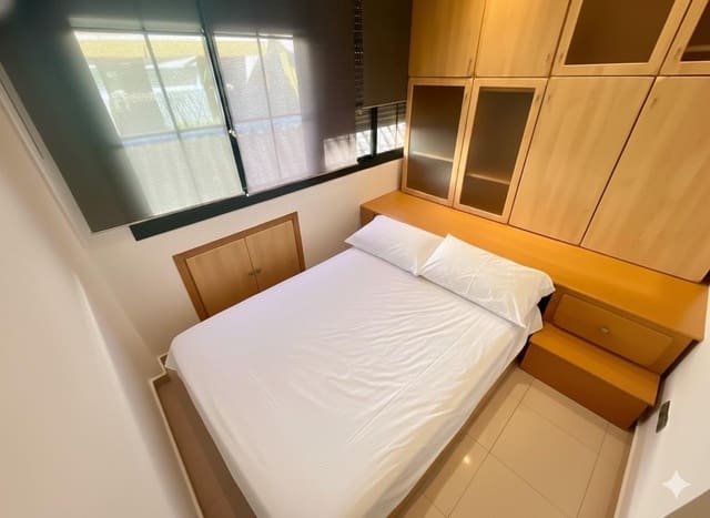 1 sypialnia Apartament do wynajęcia w Miasto Sewilla - 850 € (Ref: 9355946)