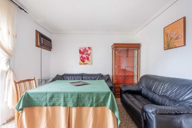 3 soveværelse Lejlighed til salg i Parque Alcosa, Sevilla by - € 160.000 (Ref: 9367675)