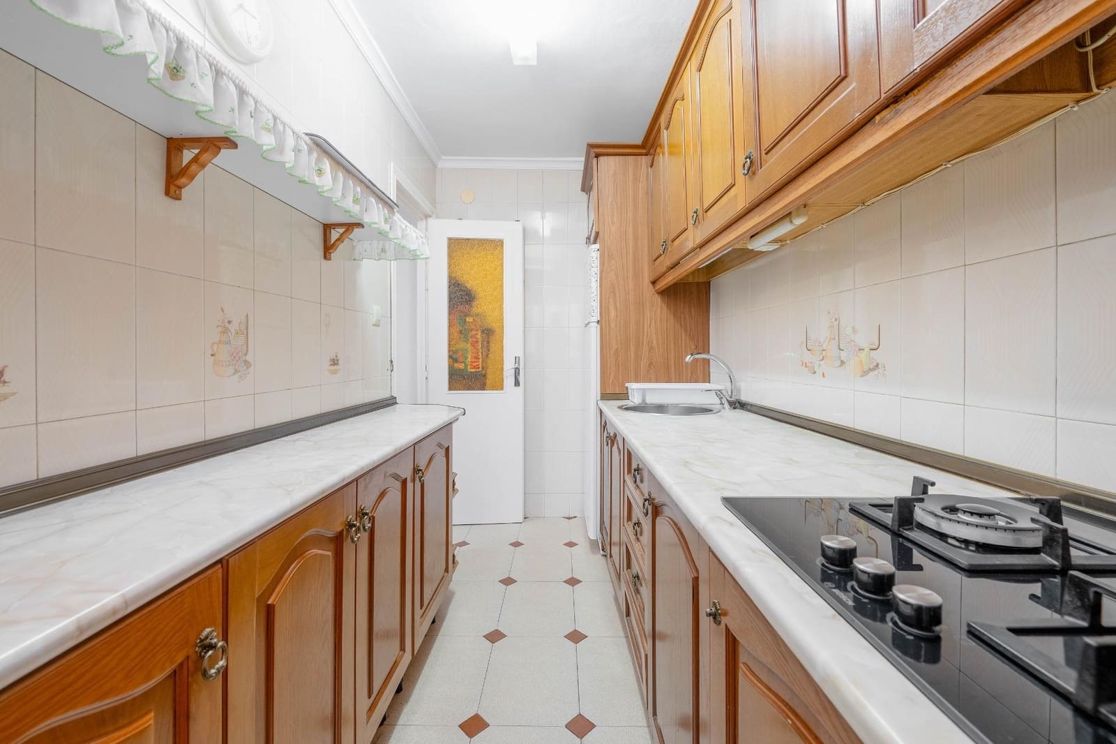 3 makuuhuone Asunto myytävänä paikassa Sevilla kaupunki - 160 000 € (Ref: 9367675)