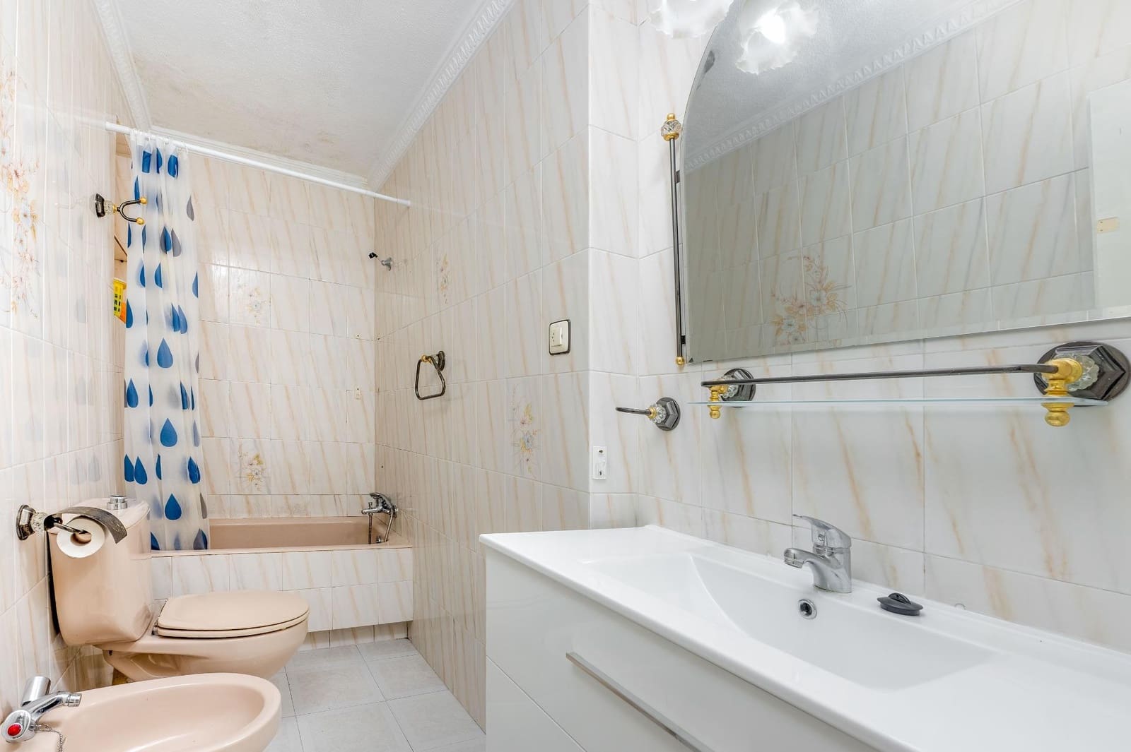 3 bedroom Flat for sale in Seville city - € 155,000 (Ref: 9367675)