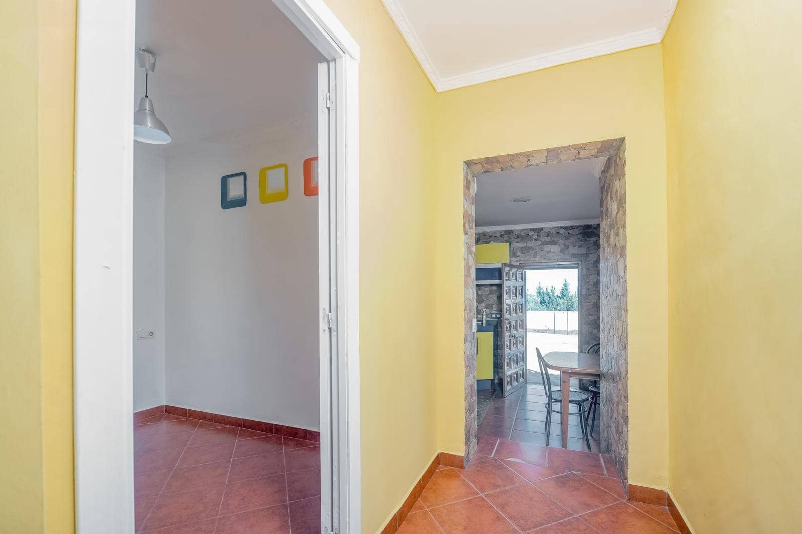 3 sovrum Villa till salu i Carmona med pool - 150 000 € (Ref: 9367679)