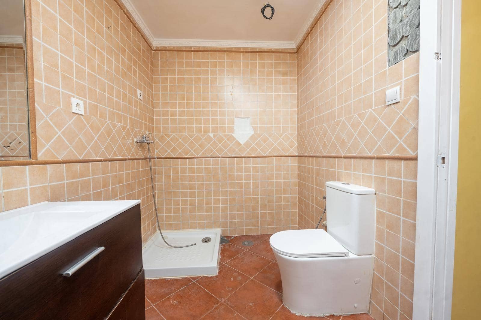 3 sovrum Villa till salu i Carmona med pool - 150 000 € (Ref: 9367679)