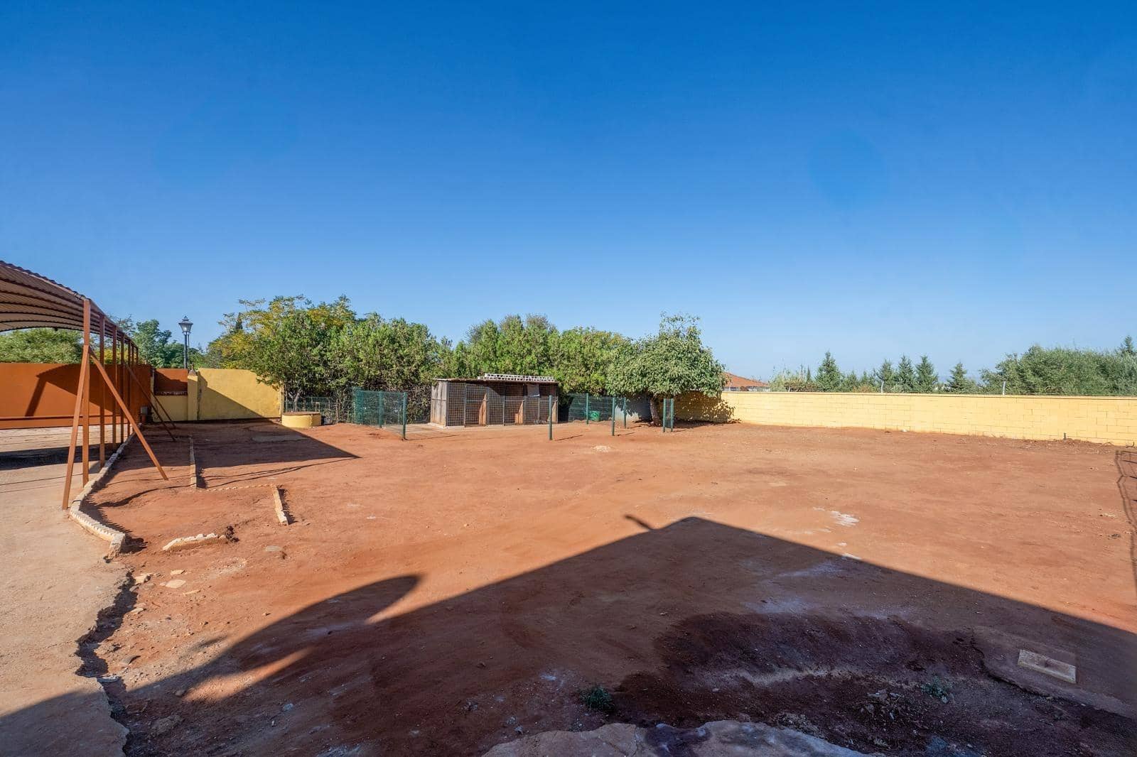 3 sovrum Villa till salu i Carmona med pool - 150 000 € (Ref: 9367679)