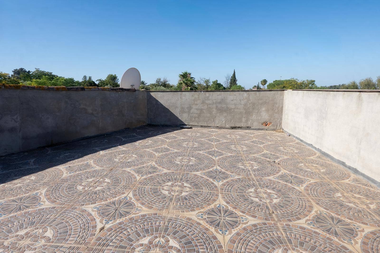 3 sovrum Villa till salu i Carmona med pool - 150 000 € (Ref: 9367679)