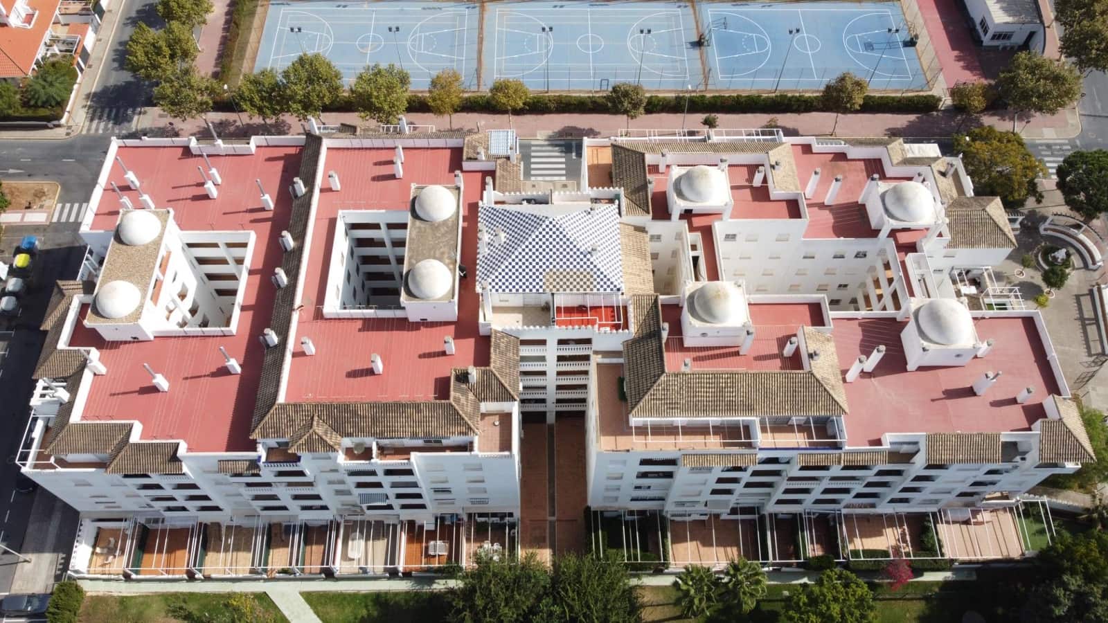 2 chambre Penthouse à vendre à El Portil avec piscine - 195 000 € (Ref: 9367680)