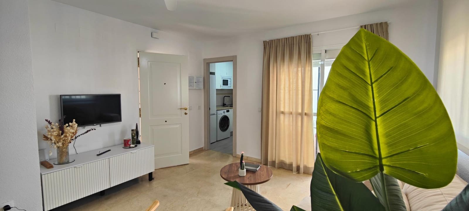 2 sypialnia Penthouse na sprzedaż w El Portil z basenem - 195 000 € (Ref: 9367680)