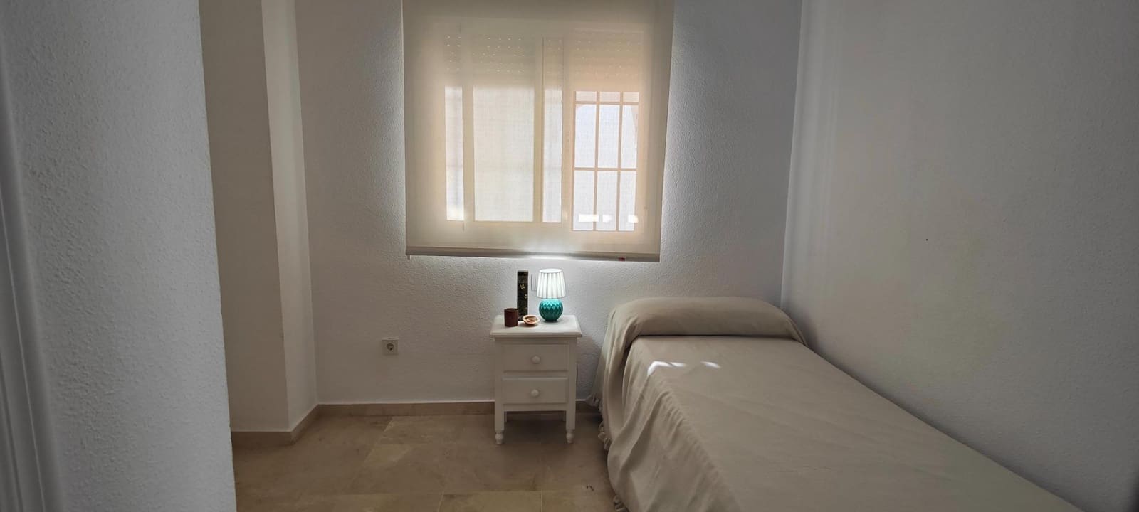 2 sypialnia Penthouse na sprzedaż w El Portil z basenem - 195 000 € (Ref: 9367680)