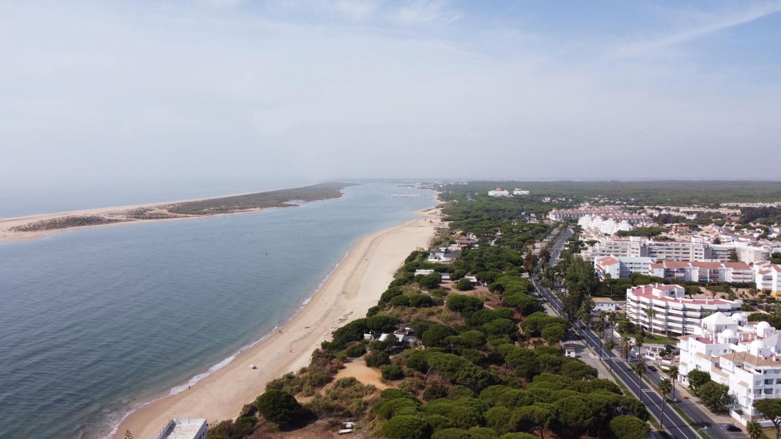 2 sypialnia Penthouse na sprzedaż w El Portil z basenem - 195 000 € (Ref: 9367680)