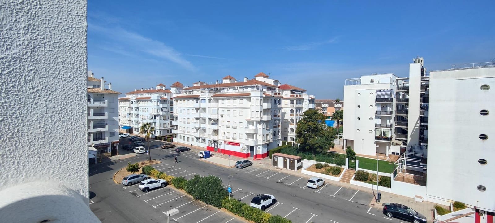 2 bedroom Penthouse for sale in El Portil with pool - € 195,000 (Ref: 9367680)