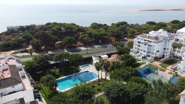 2 quarto Penthouse para venda em El Portil, Punta Umbría com piscina - 195 000 € (Ref: 9367680)