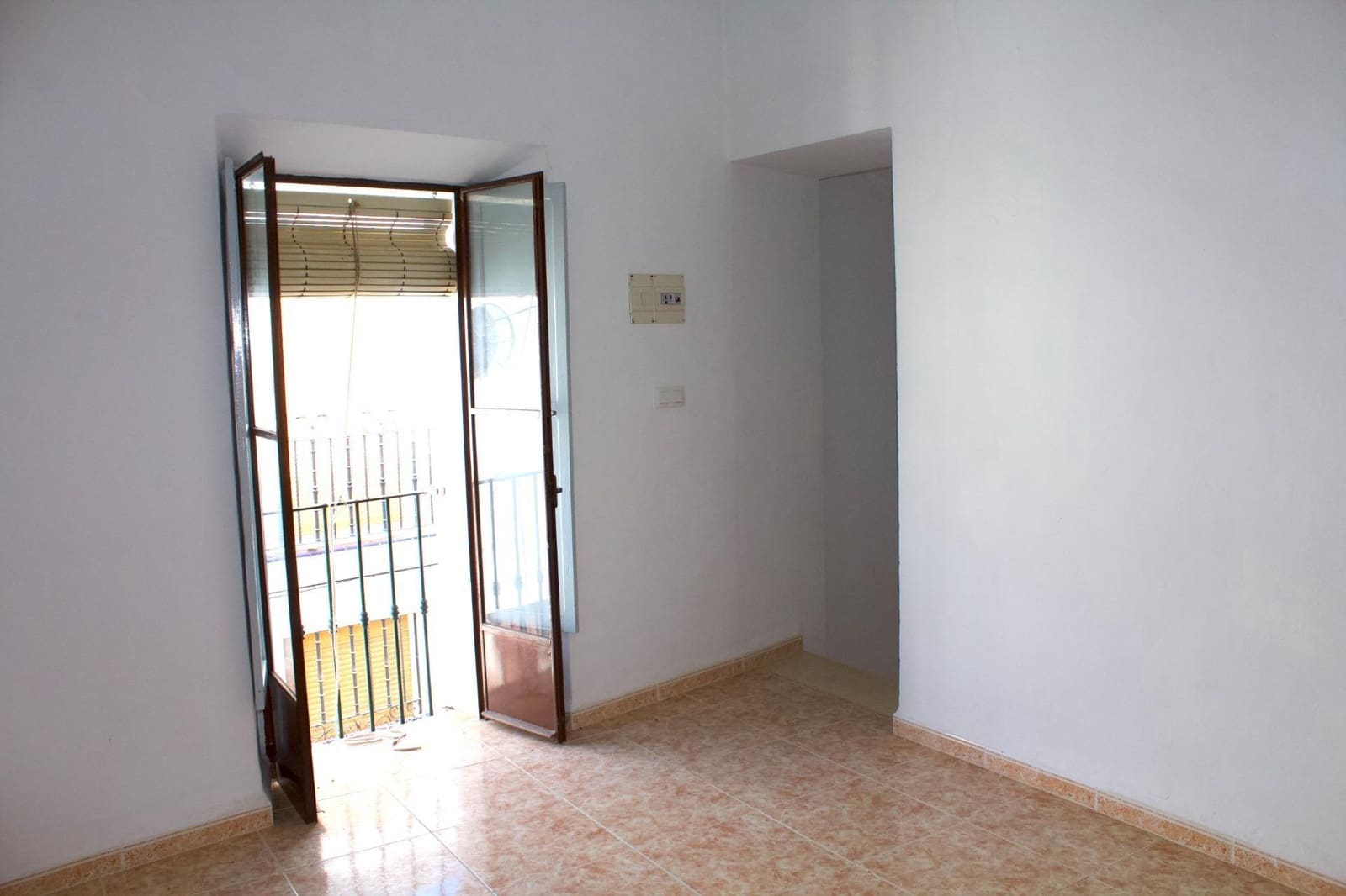 6 bedroom Townhouse for sale in Aznalcazar - € 350,000 (Ref: 9367682)