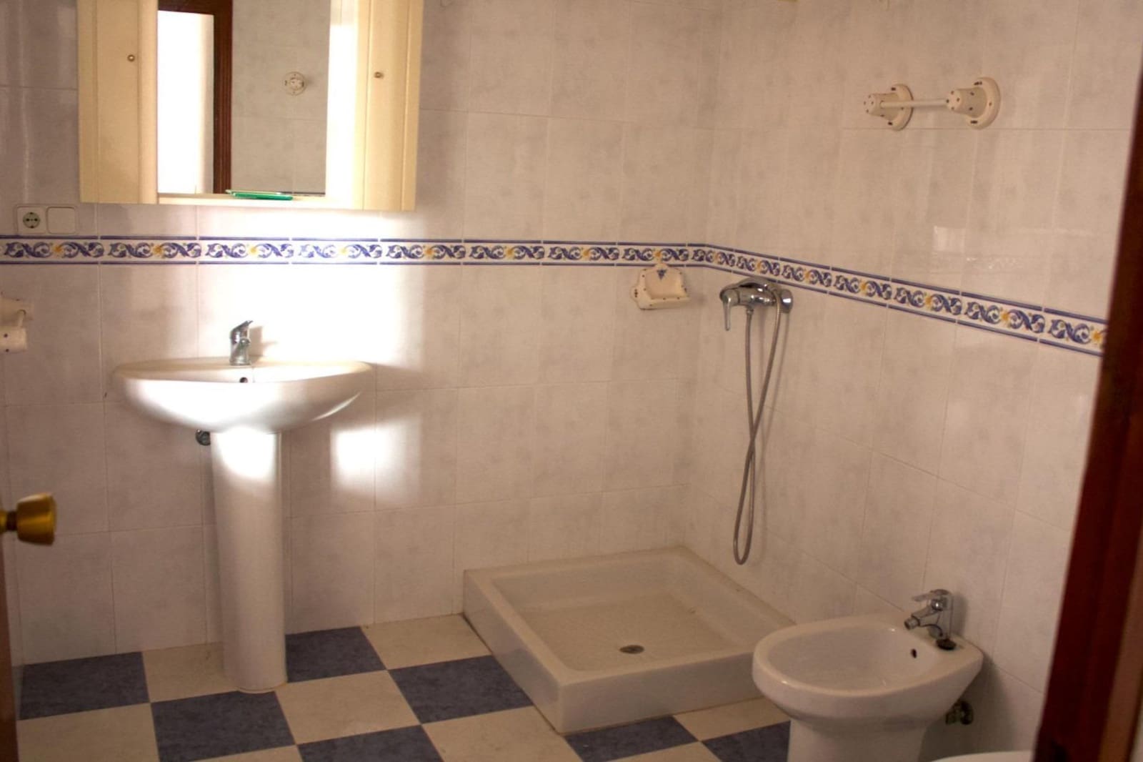 6 chambre Maison de Ville à vendre à Aznalcazar - 350 000 € (Ref: 9367682)