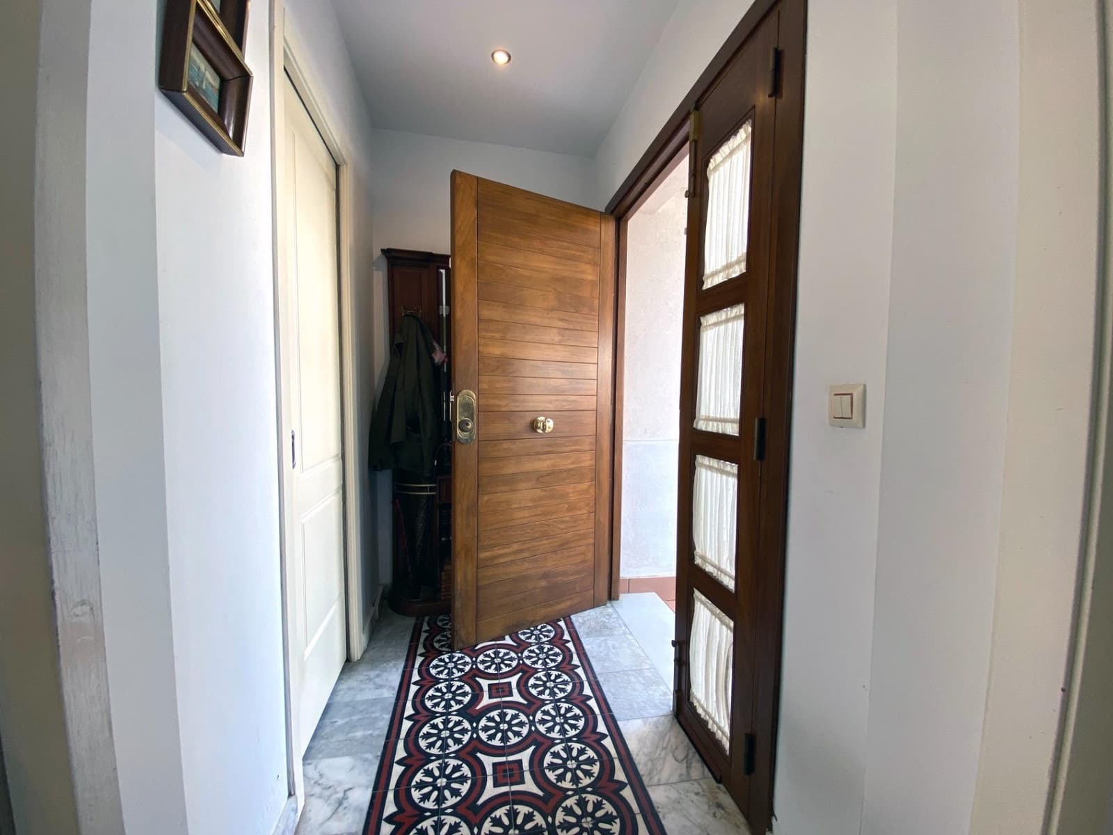 5 bedroom Townhouse for sale in Camas - € 295,000 (Ref: 9374386)