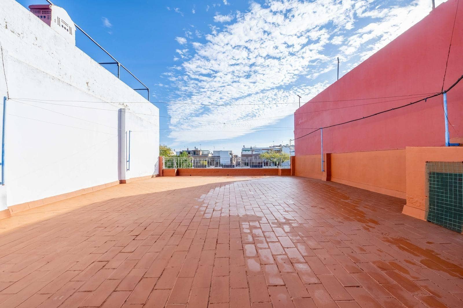 3 soverom Leilighet til salgs i Sevilla by - € 165 000 (Ref: 9379147)