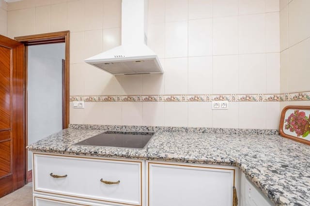 3 quarto Apartamento para venda em Sevilha cidade - 165 000 € (Ref: 9379147)