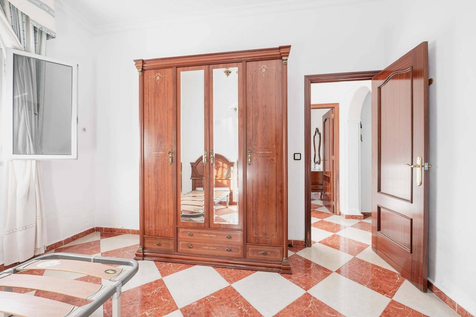 3 soverom Leilighet til salgs i Sevilla by - € 165 000 (Ref: 9379147)