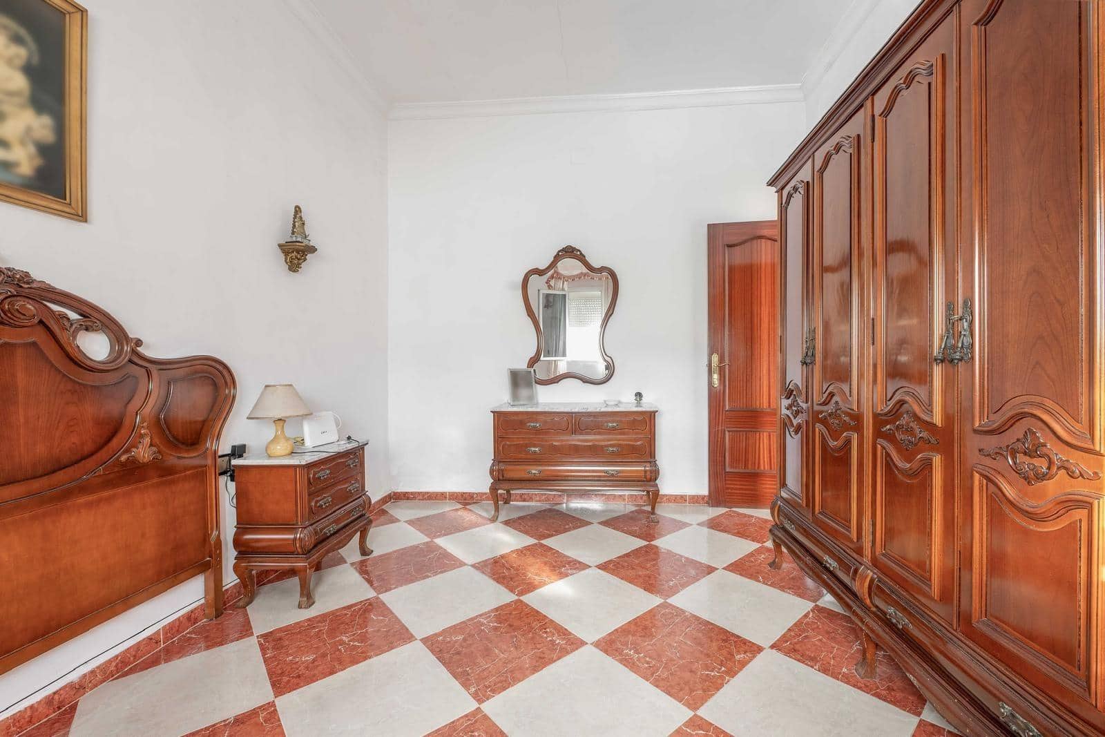 3 soverom Leilighet til salgs i Sevilla by - € 165 000 (Ref: 9379147)