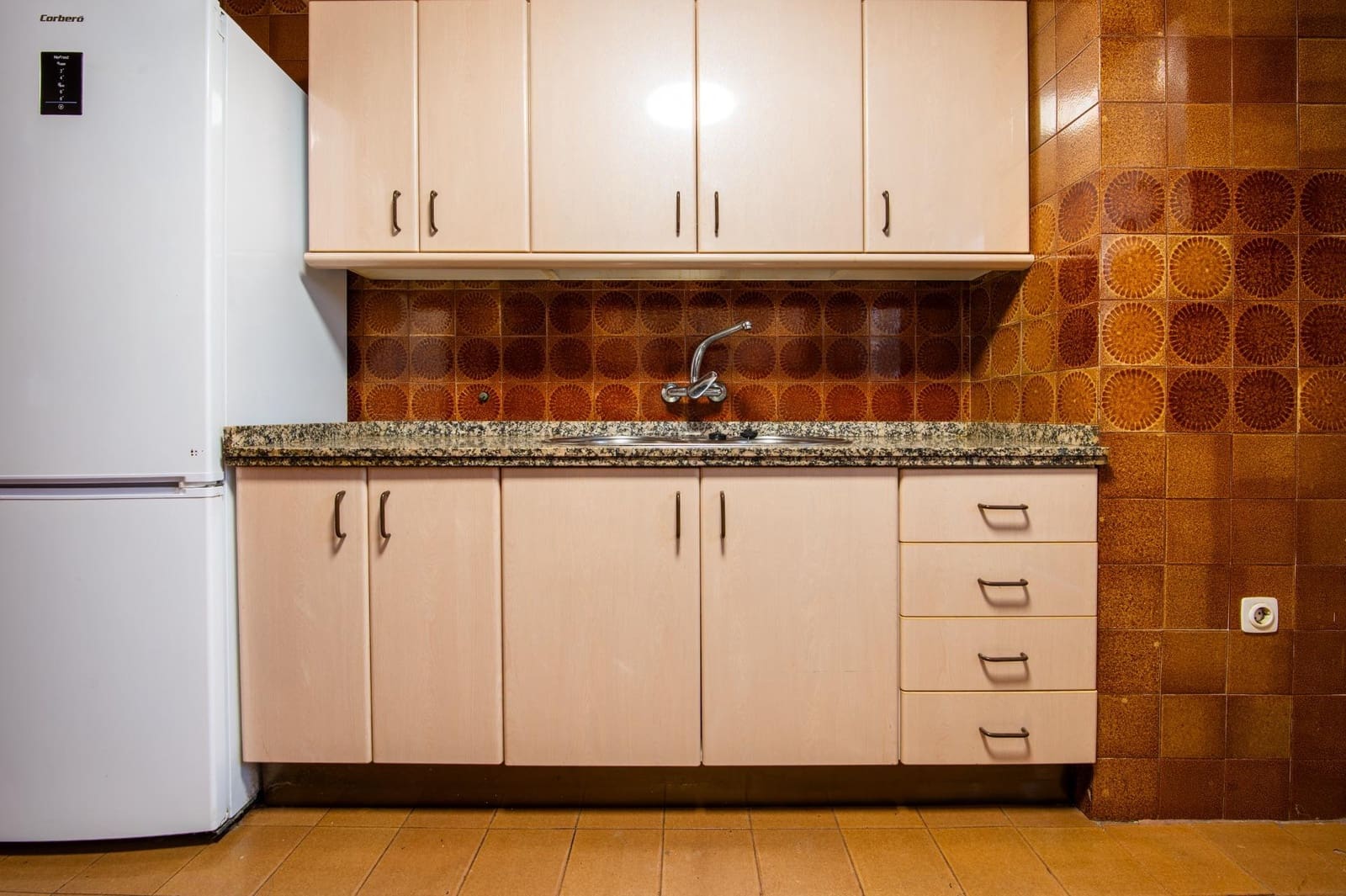 4 bedroom Flat for sale in Seville city with garage - € 510,000 (Ref: 9383054)