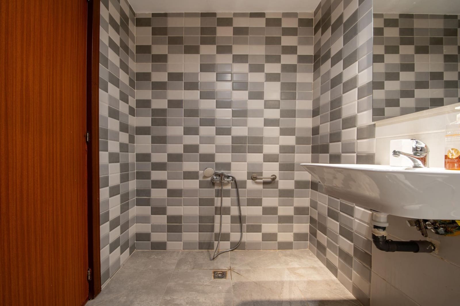 4 bedroom Flat for sale in Seville city with garage - € 510,000 (Ref: 9383054)