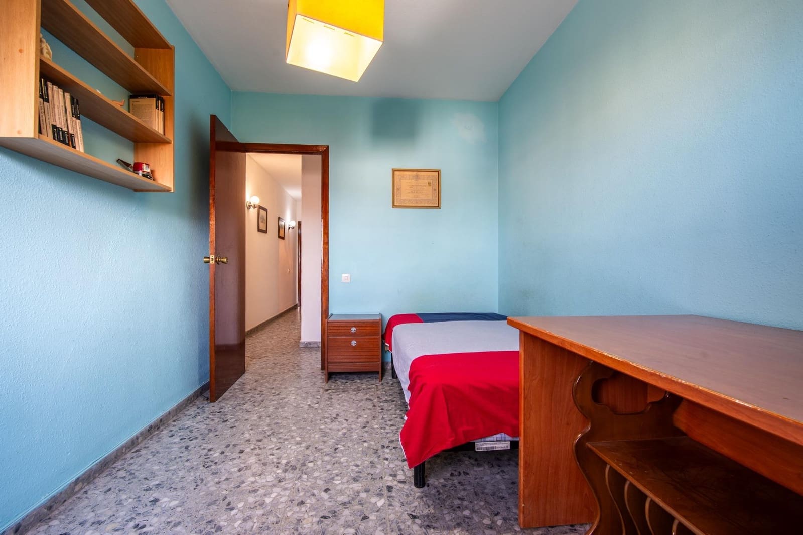 4 bedroom Flat for sale in Seville city with garage - € 480,000 (Ref: 9383054)