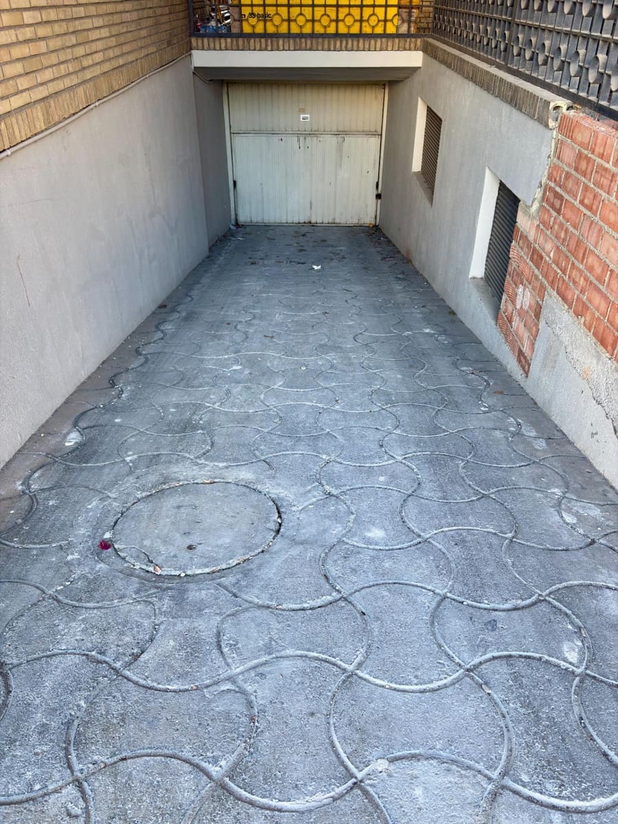 4 Zimmer Wohnung zu verkaufen in Sevilla Stadt mit Garage - 460.000 € (Ref: 9383054)