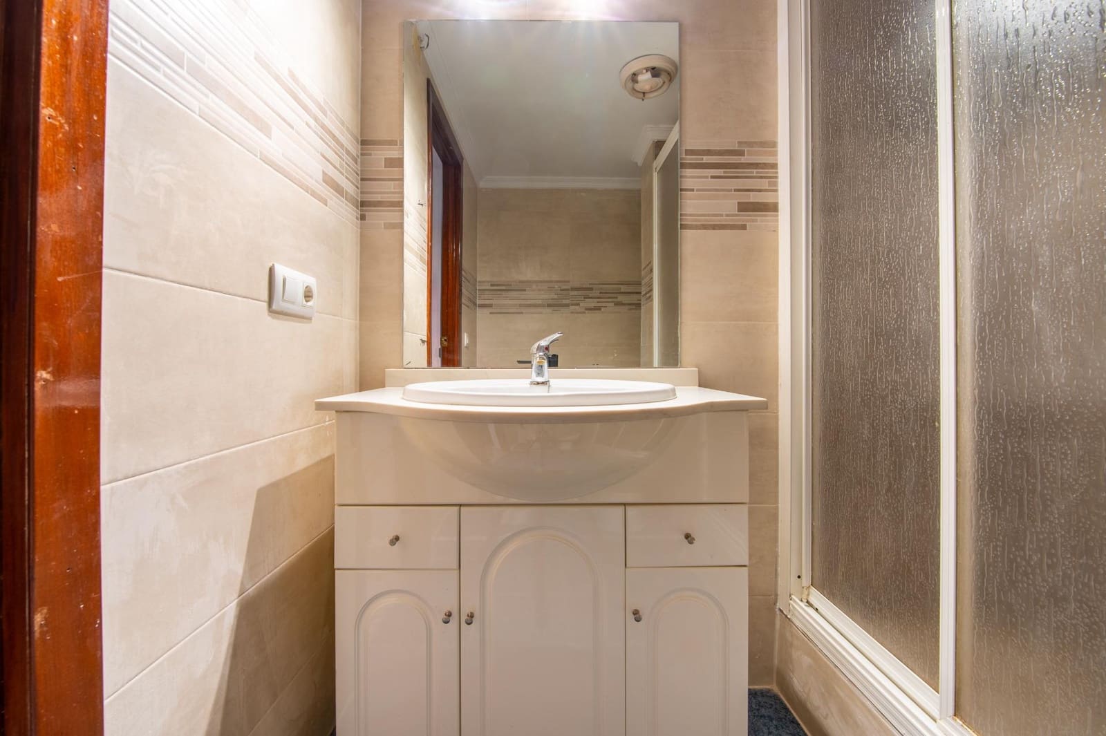 4 Zimmer Wohnung zu verkaufen in Sevilla Stadt mit Garage - 460.000 € (Ref: 9383054)