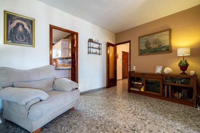 4 soveværelse Lejlighed til salg i Nervión, Sevilla by med garage - € 460.000 (Ref: 9383054)