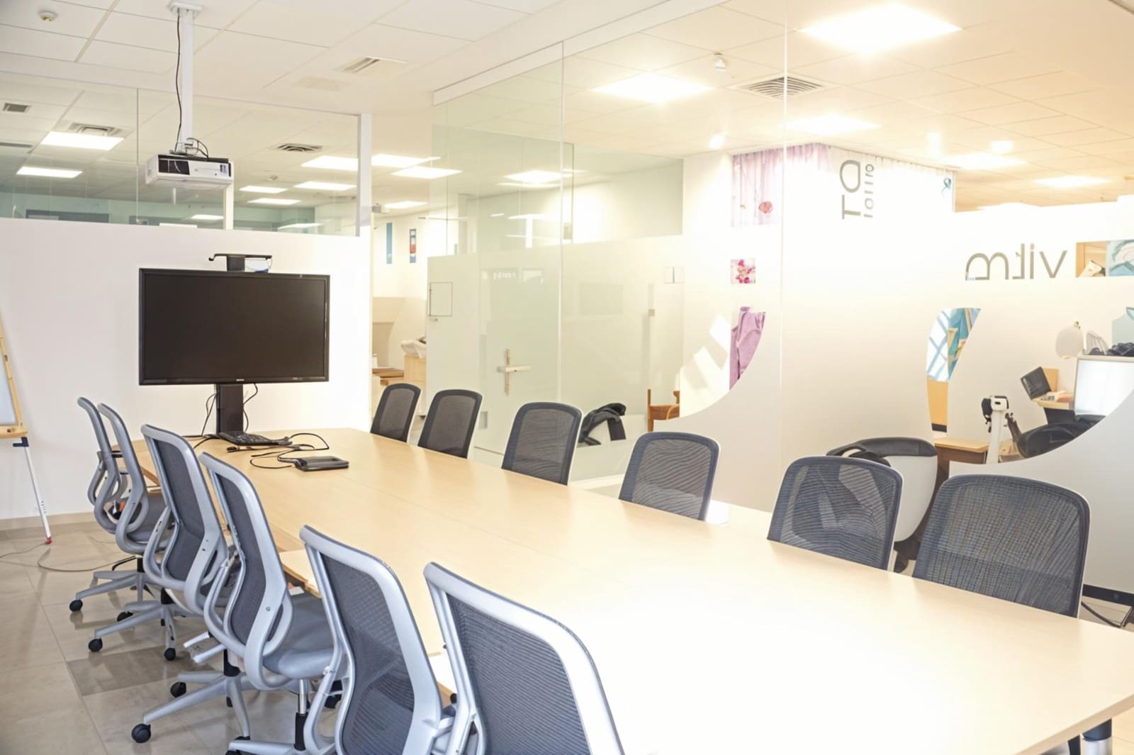 Erhverv til salg i Sevilla by med garage - € 442.000 (Ref: 9385730)