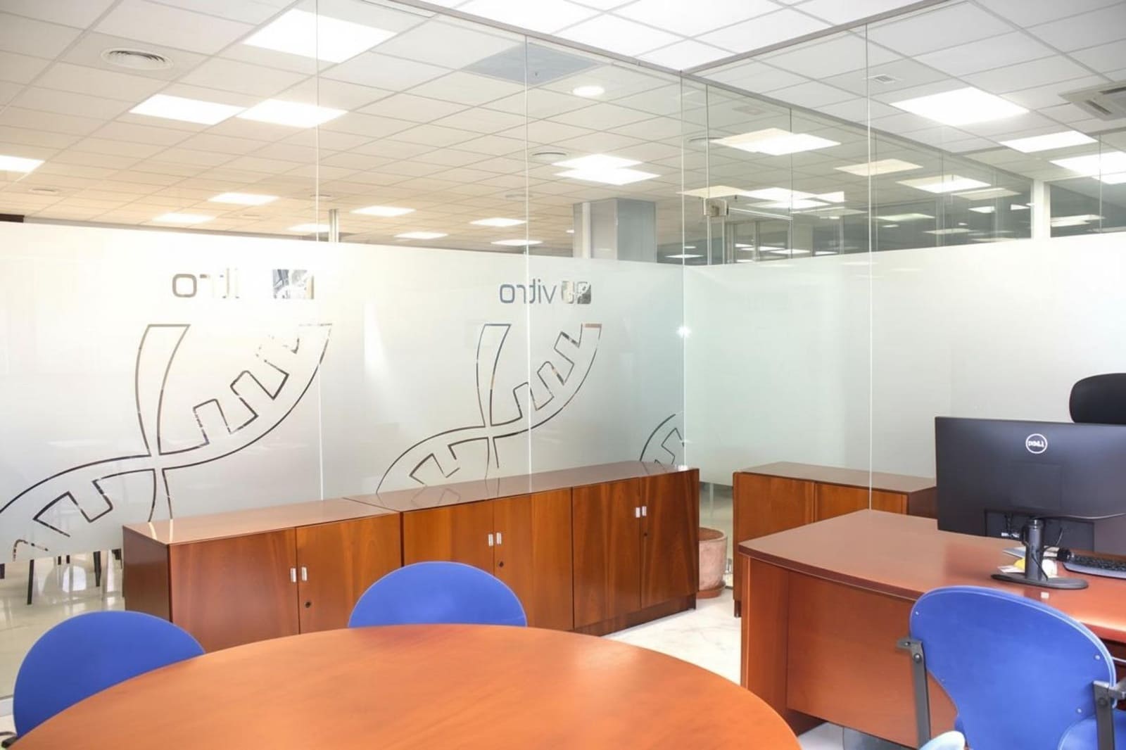 Local Comercial en Sevilla ciudad en venta con garaje - 442.000 € (Ref: 9385730)