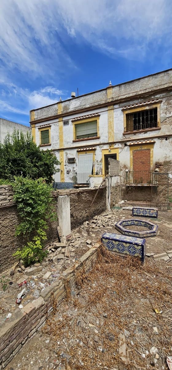 Terraced Villa for sale in La Algaba - € 135,000 (Ref: 9391003)