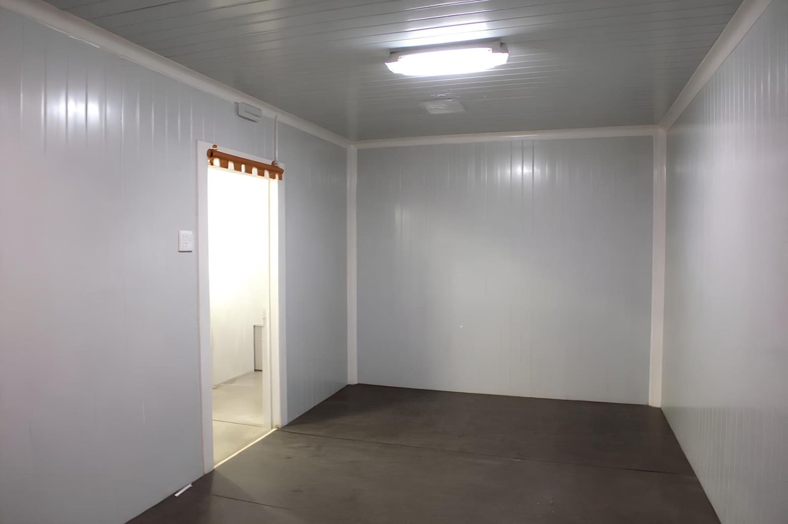 Business for sale in Alcala de Guadaira - € 282,000 (Ref: 9391005)