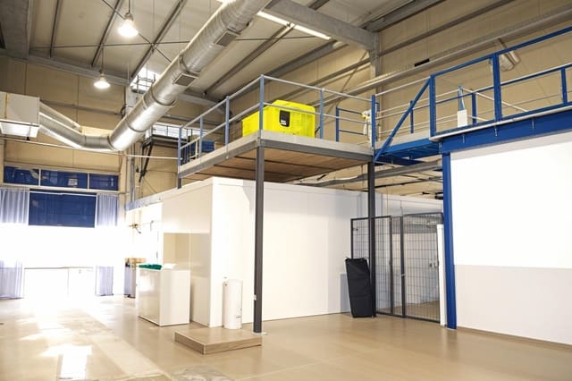 Virksomhed til salg i Alcalá de Guadaira - € 282.000 (Ref: 9391005)