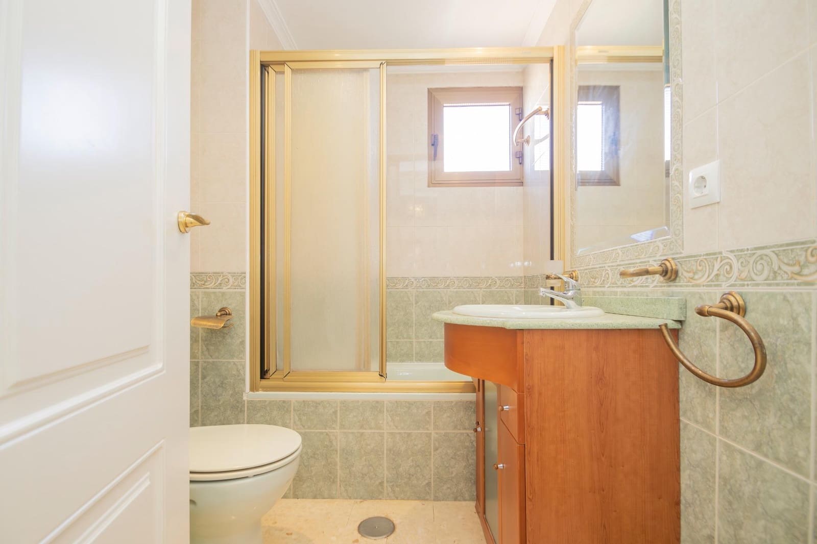 3 soverom Leilighet til salgs i Sevilla by - € 210 000 (Ref: 9391006)