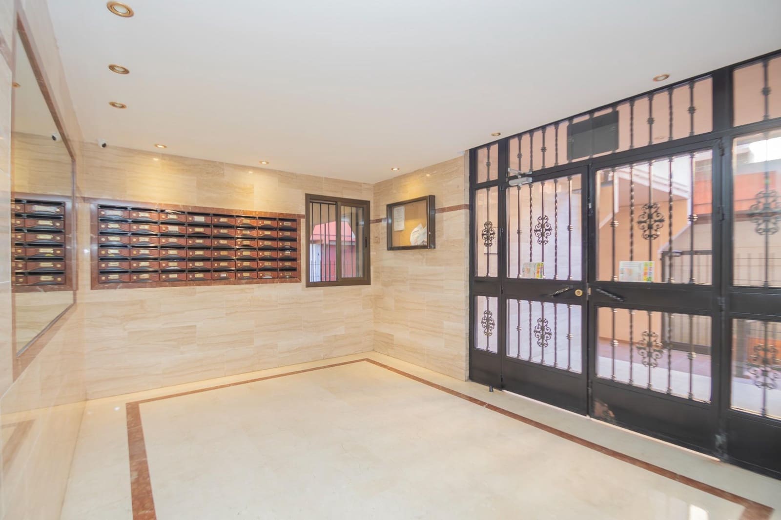 3 soverom Leilighet til salgs i Sevilla by - € 210 000 (Ref: 9391006)