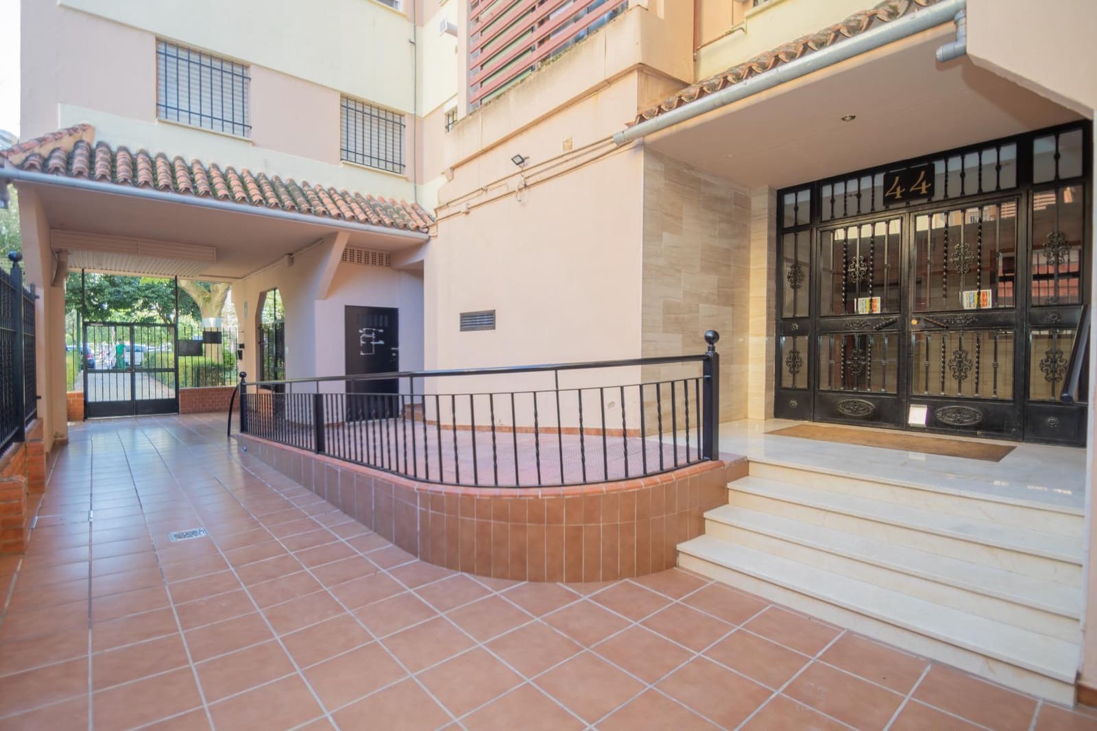 3 bedroom Flat for sale in Seville city - € 210,000 (Ref: 9391006)