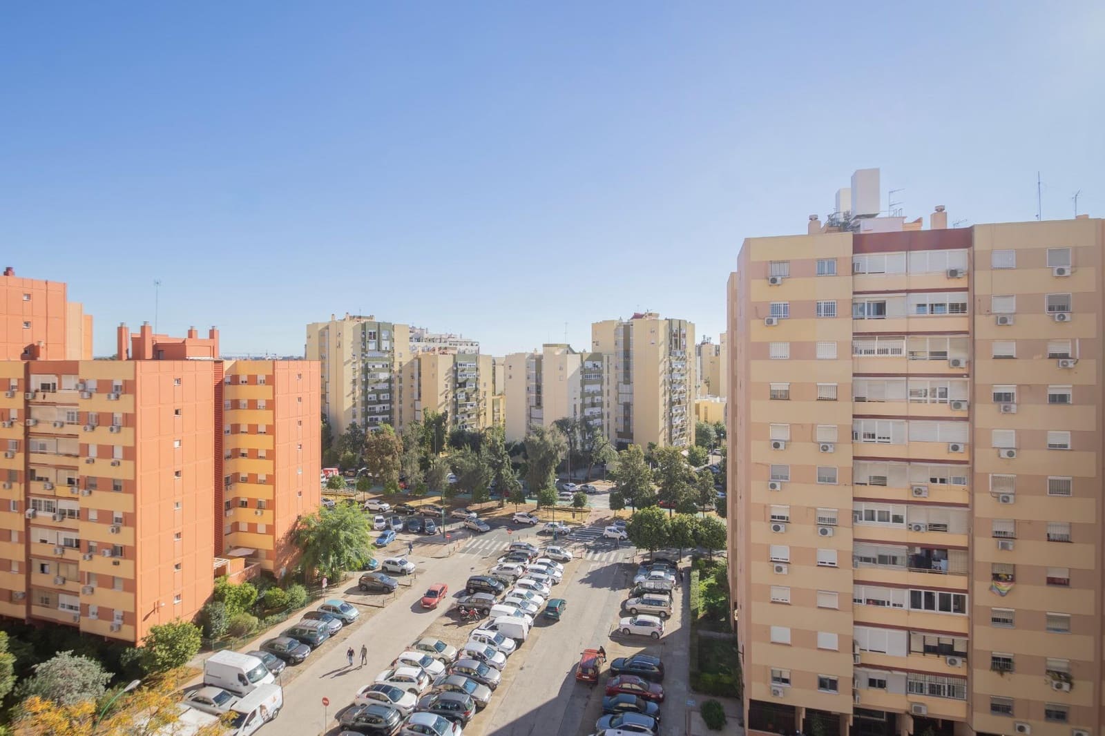 3 bedroom Flat for sale in Seville city - € 210,000 (Ref: 9391006)