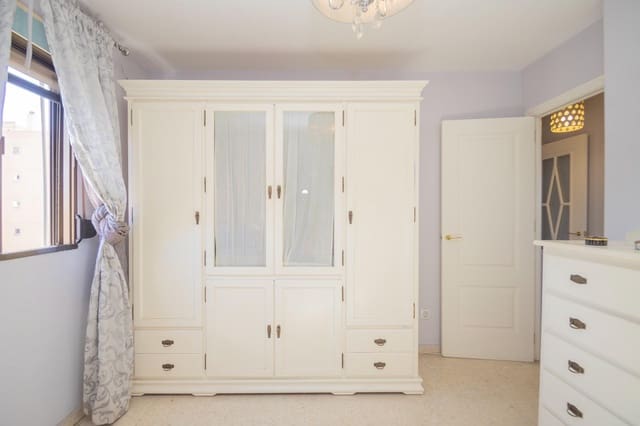 3 chambre Appartement à vendre à Séville ville - 210 000 € (Ref: 9391006)