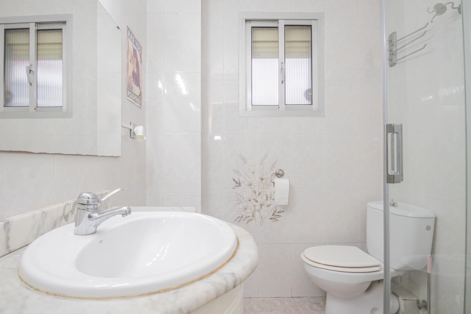 3 slaapkamer Flat te koop in Sevilla stad - € 160.000 (Ref: 9396112)