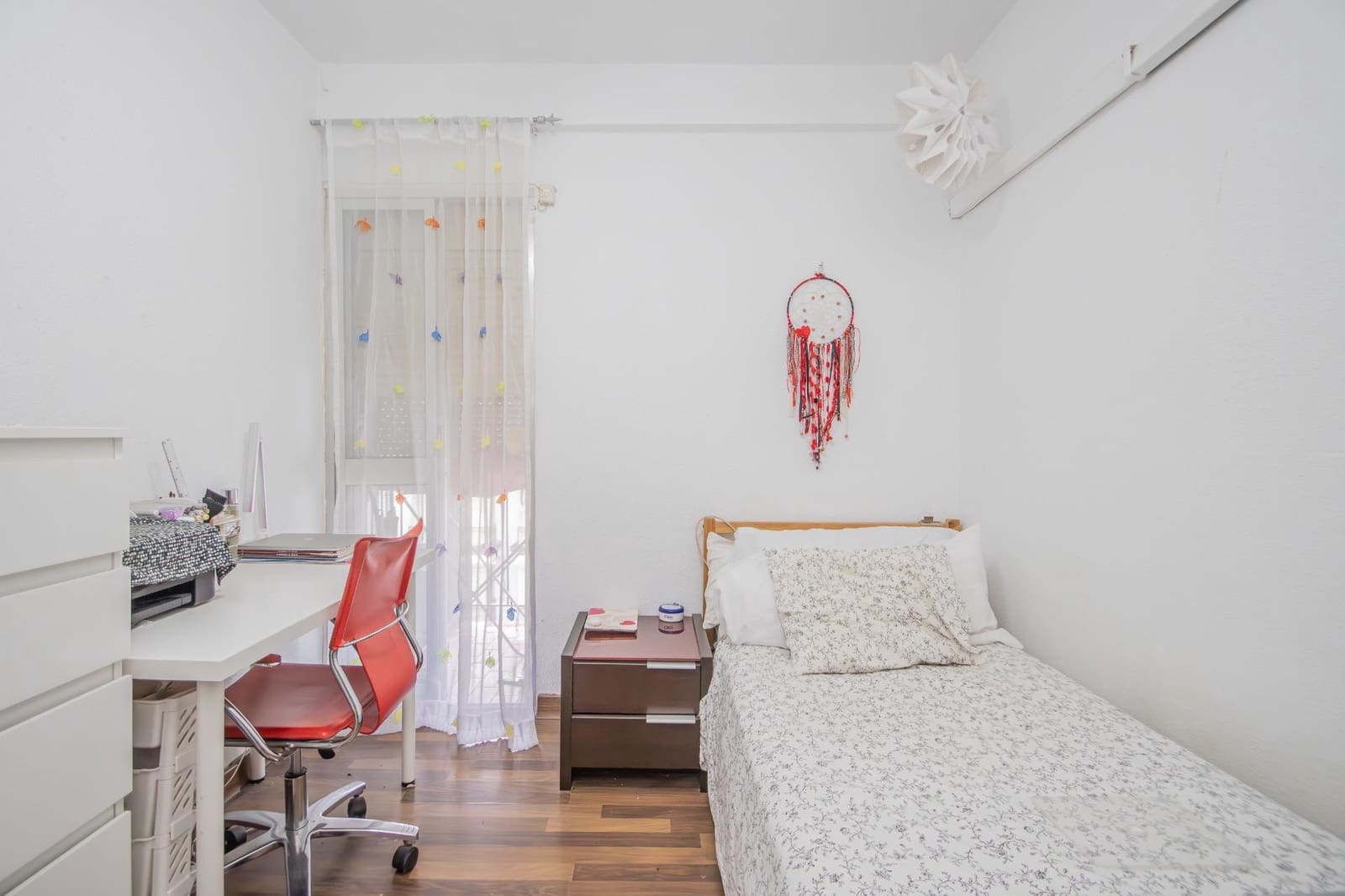 3 slaapkamer Flat te koop in Sevilla stad - € 160.000 (Ref: 9396112)