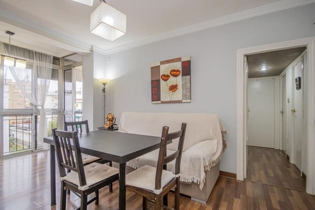3 sypialnia Mieszkanie na sprzedaż w Miasto Sewilla - 160 000 € (Ref: 9396112)