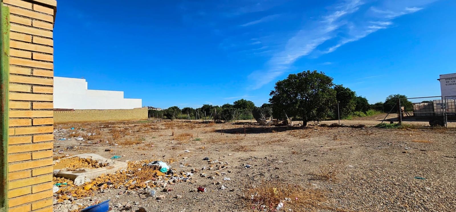 Building Plot for sale in La Algaba - € 250,000 (Ref: 9398594)