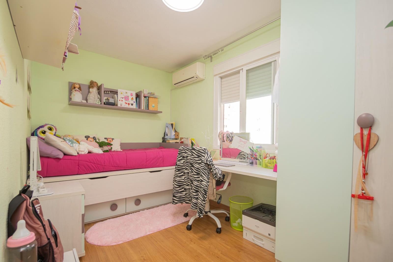 3 makuuhuone Asunto myytävänä paikassa Sevilla kaupunki - 195 000 € (Ref: 9401272)