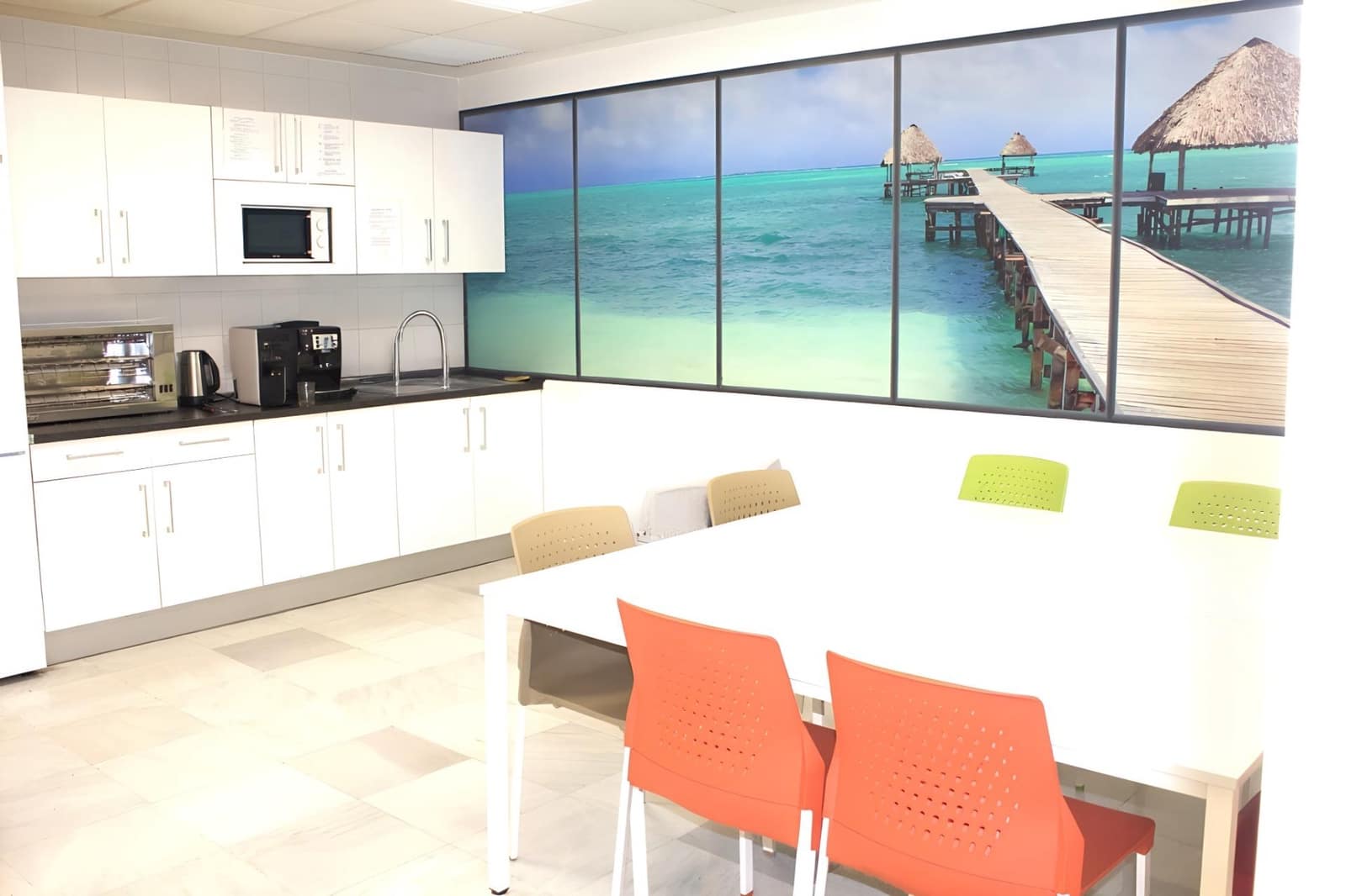 Office for sale in Seville city with garage - € 442,000 (Ref: 9401273)