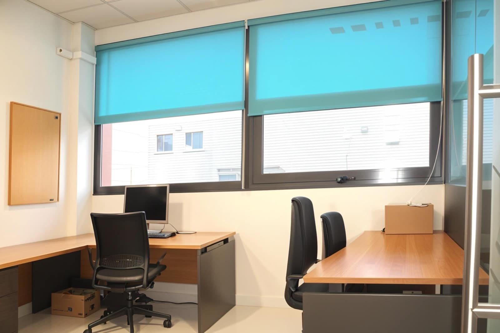 Kontor till salu i Sevilla stad med garage - 442 000 € (Ref: 9401273)