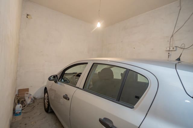 3 camera da letto Villetta a Schiera in vendita in Siviglia città con garage - 125.000 € (Rif: 9406731)