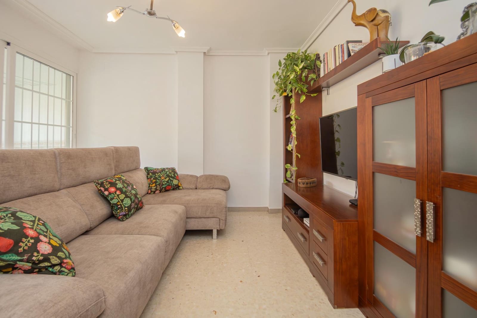 3 makuuhuone Huoneisto myytävänä paikassa Sevilla kaupunki - 220 000 € (Ref: 9406732)