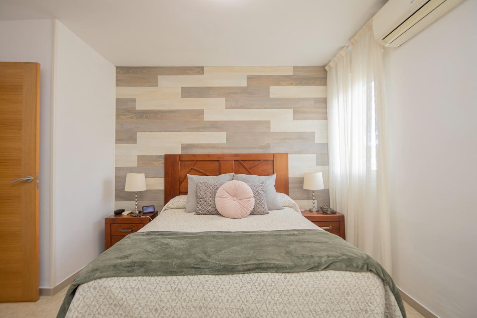 3 makuuhuone Huoneisto myytävänä paikassa Sevilla kaupunki - 220 000 € (Ref: 9406732)