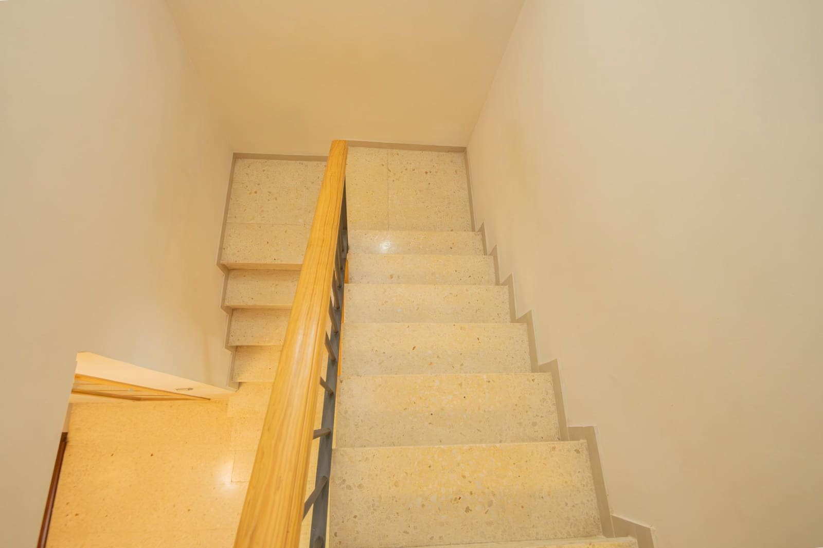 3 makuuhuone Huoneisto myytävänä paikassa Sevilla kaupunki - 220 000 € (Ref: 9406732)