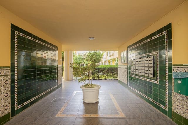 3 soverom Leilighet til salgs i Sevilla by - € 220 000 (Ref: 9406732)